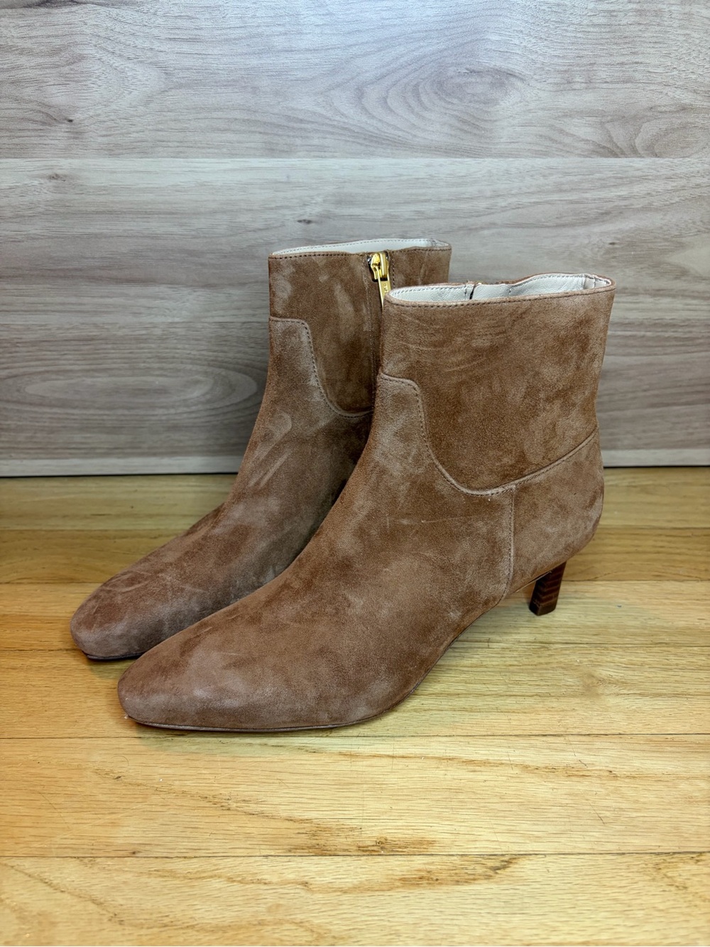 Veronica Beard Kelby Brown Suede Ankle Boots - Size 6